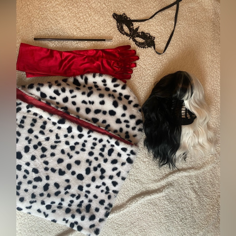 Cruella Halloween costume